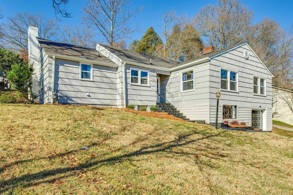 Fully Renovated 4 Bed Buena Vista House Near Wfu Villa Winston-Salem Exteriör bild